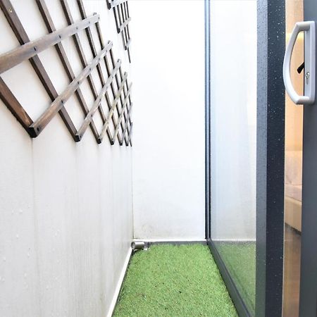 Stunning Apartment, Shirland Mews Лондон Екстериор снимка